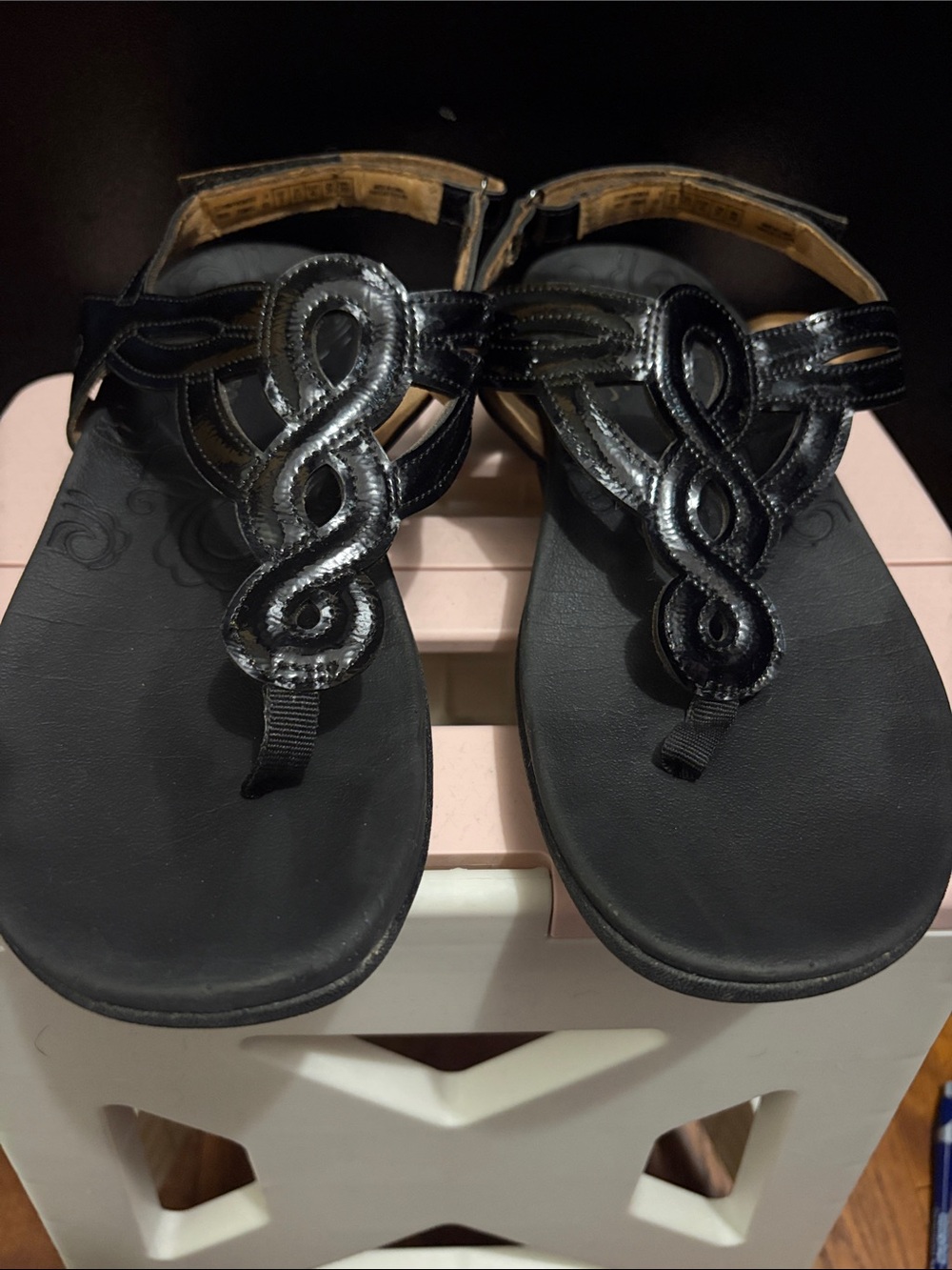 Rockport Black Decorative Thong Sandals